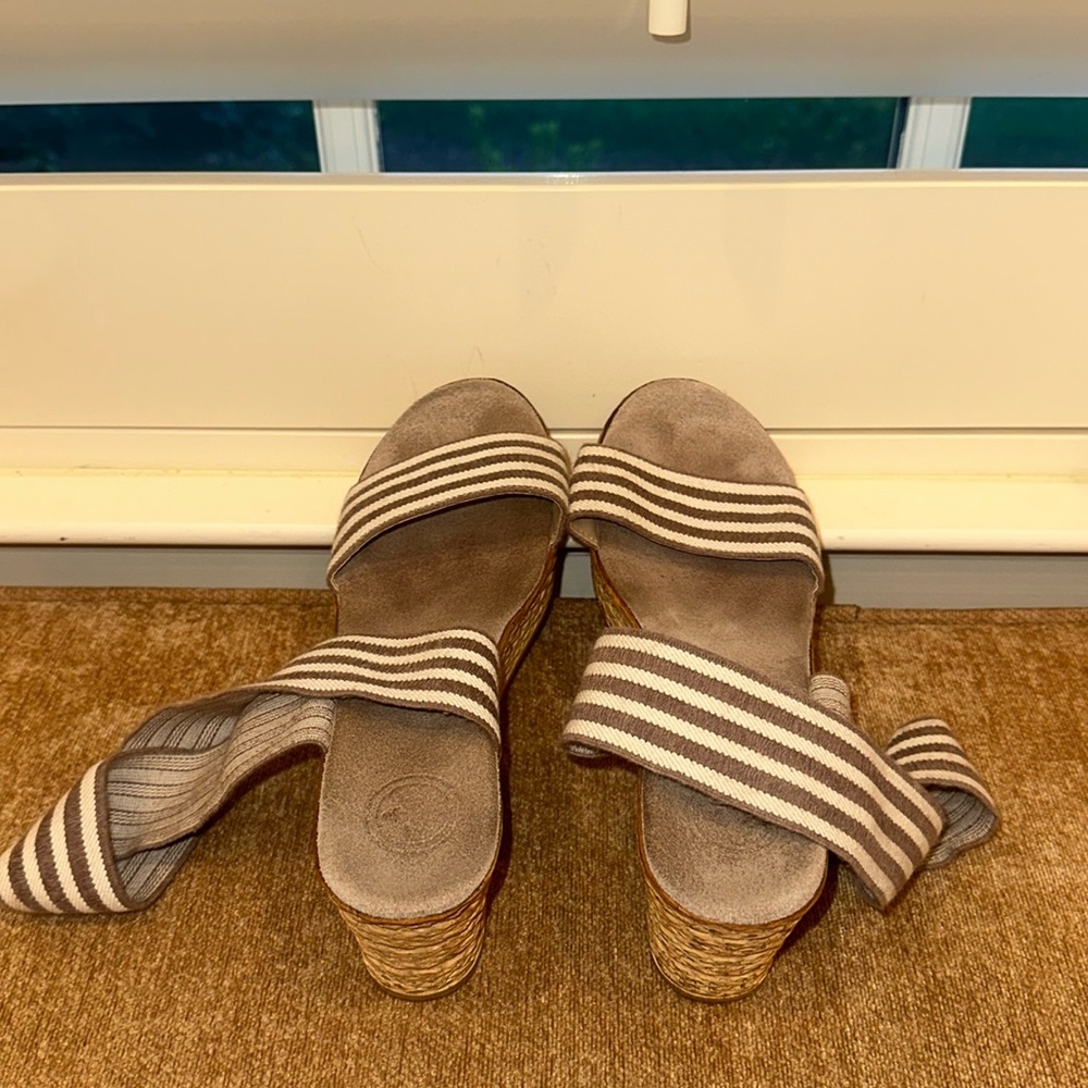 Wedges - Mayb coconuts brand